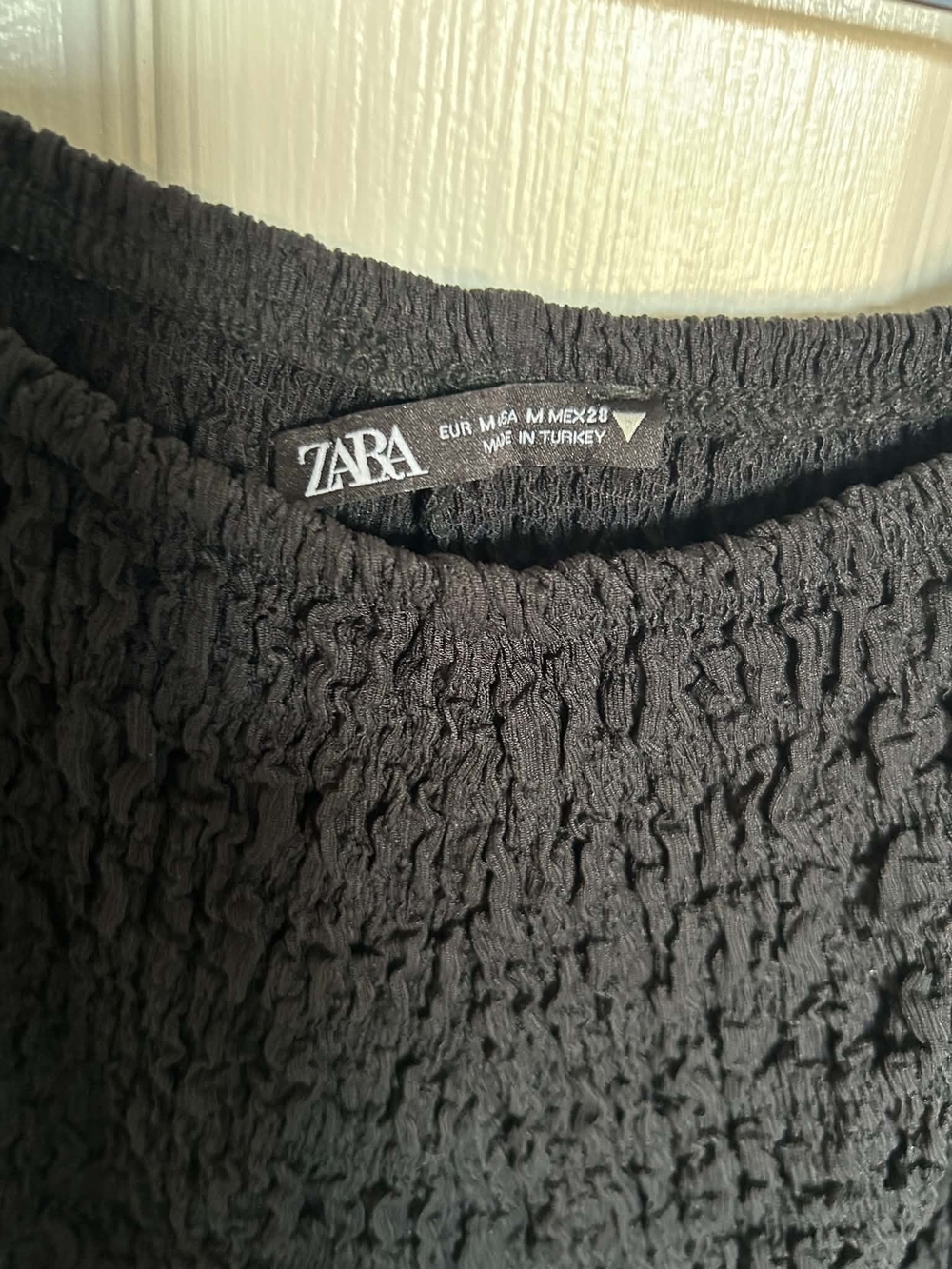 Zara Black Textured Crinkle Wide Leg Pants Stretch Waist Size Medium - Picture 3 of 4